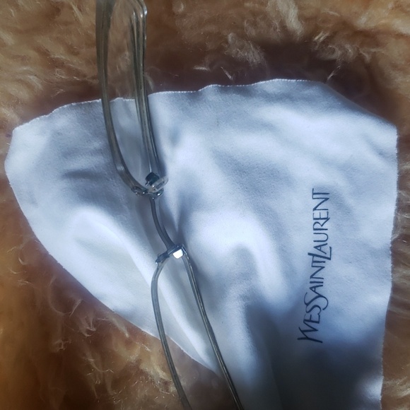 Yves Saint-Laurent frames - Picture 8 of 10